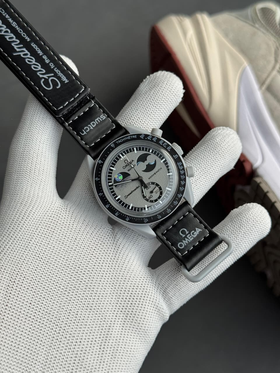 OMEGA X SWATCH BIOCERAMIC MOONSWATCH MISSION TO MOON