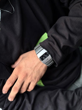 D-LINE DIGITAL WATCH