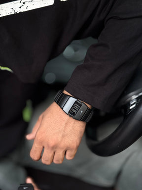 D-LINE DIGITAL WATCH