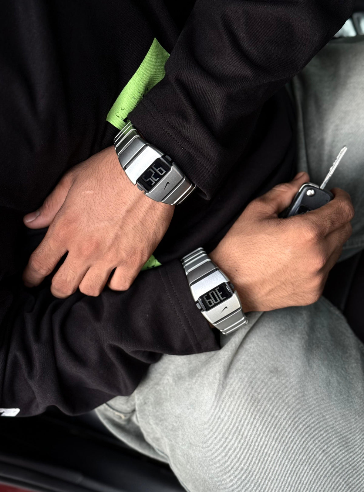 D-LINE DIGITAL WATCH